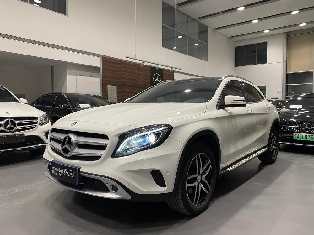 Mercedes-Benz GLA, 2016