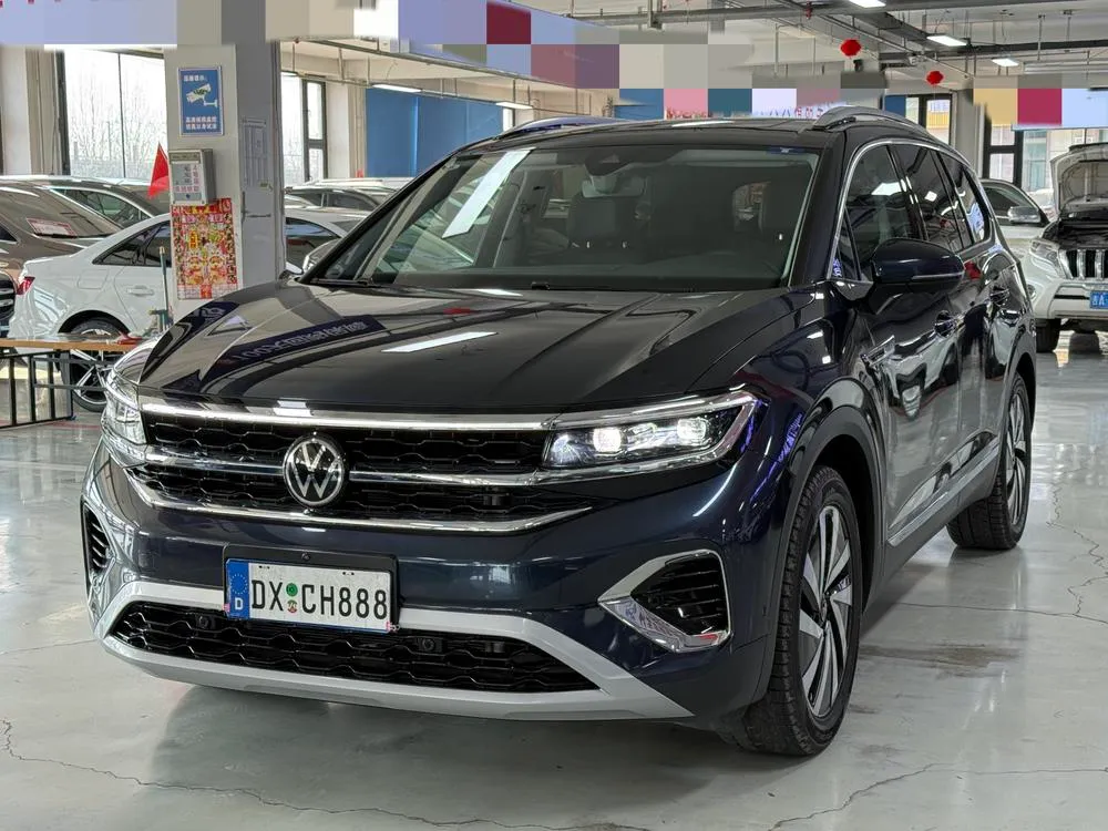 Volkswagen Tavendor 380TSI 4WD Luxury Edition Pro, 2021 — фото 1