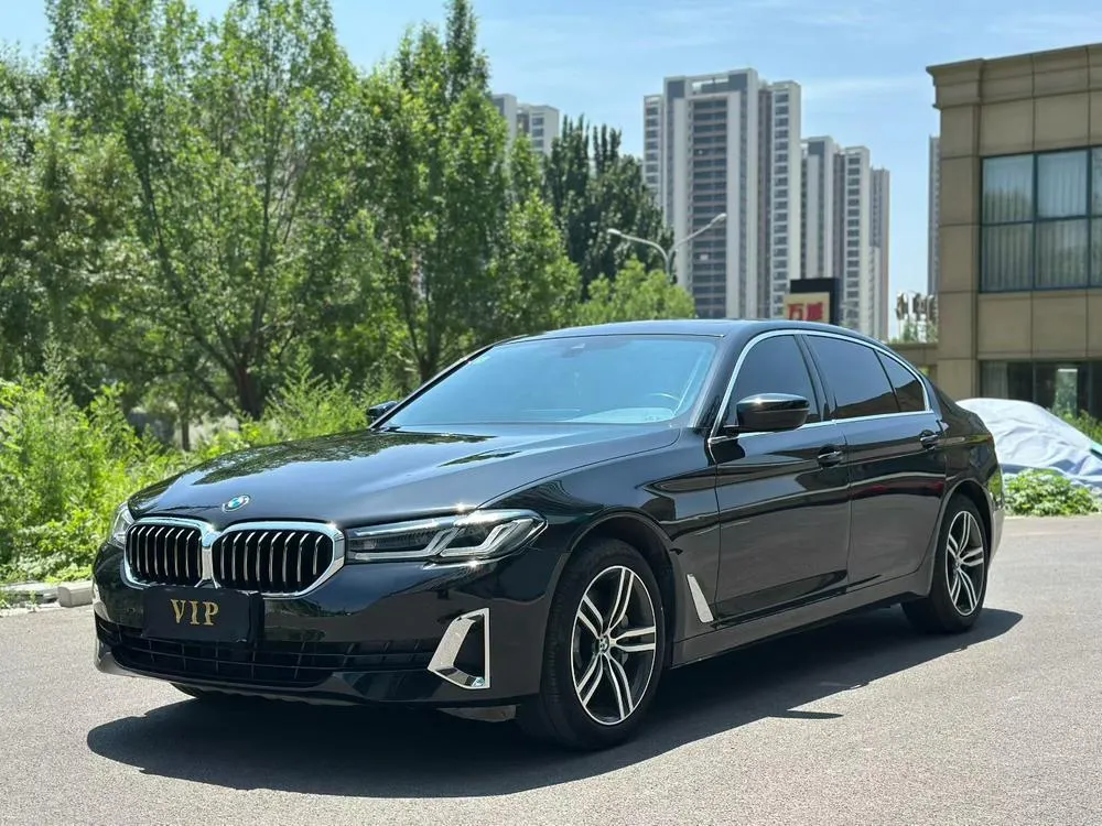 BMW 5-Series, 2021