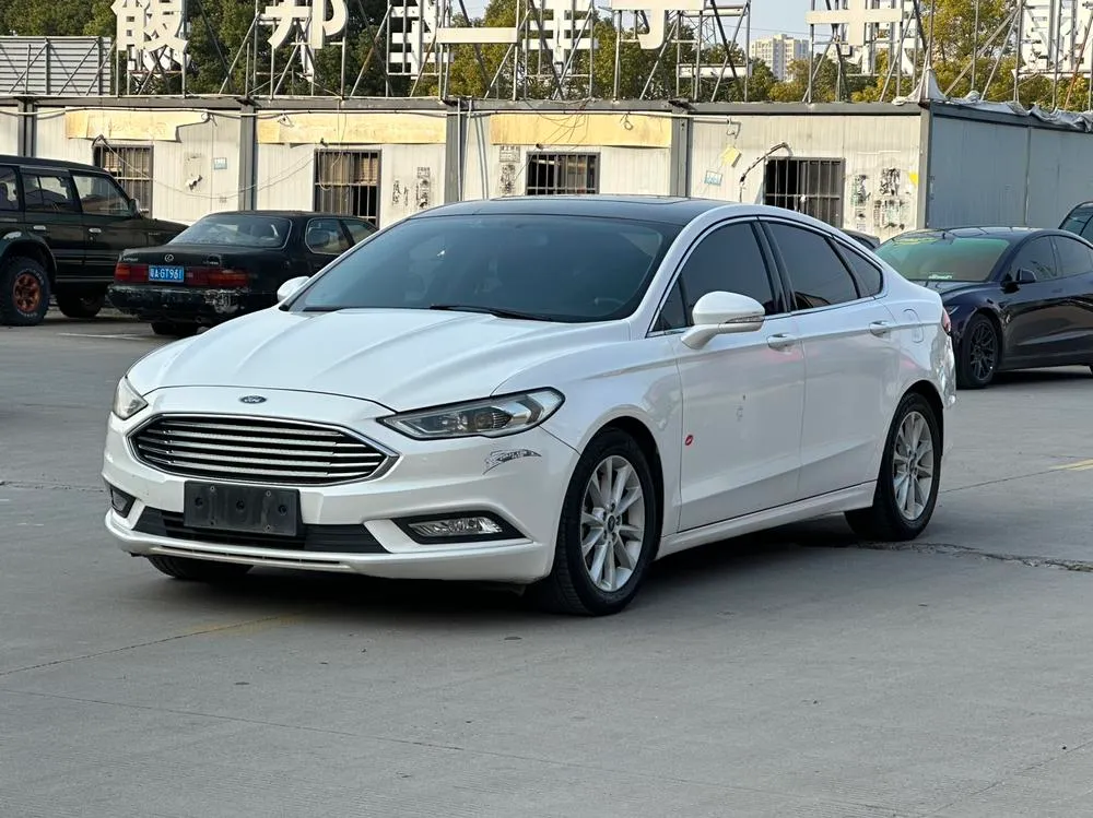 Ford Mondeo EcoBoost 180 Fashion Version, 2018 — фото 1