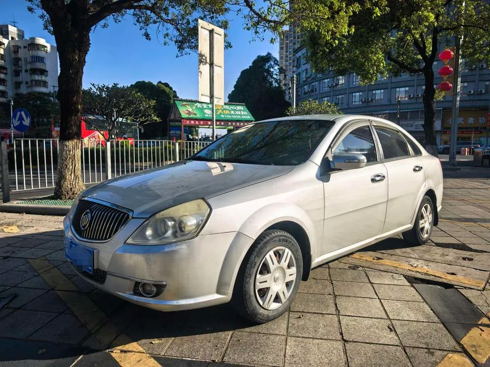 Buick Excelle 1.6LX-AT, 2011 — фото 1