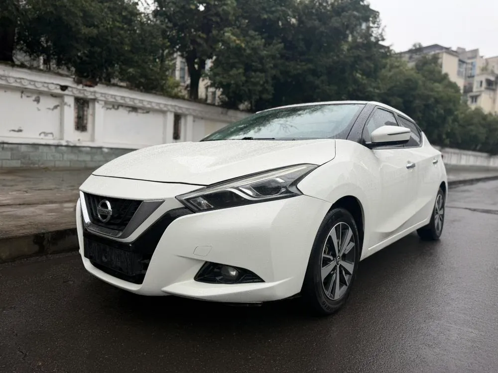 Nissan Bluebird 1.6L Manual Stylish Cool Edition CN6, 2019 — фото 1