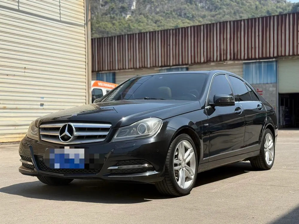 Mercedes-Benz C-Class C 260 CGI Fashion Version, 2013 — фото 1