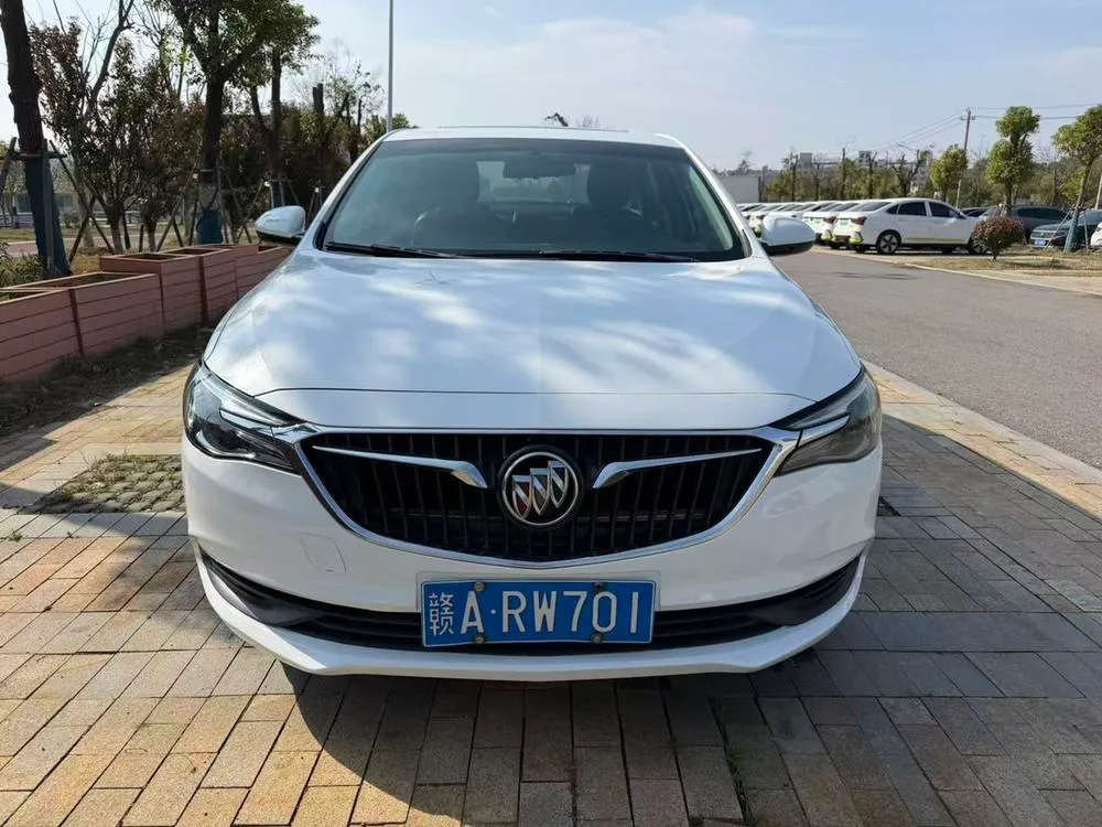 Buick Excelle, 2021