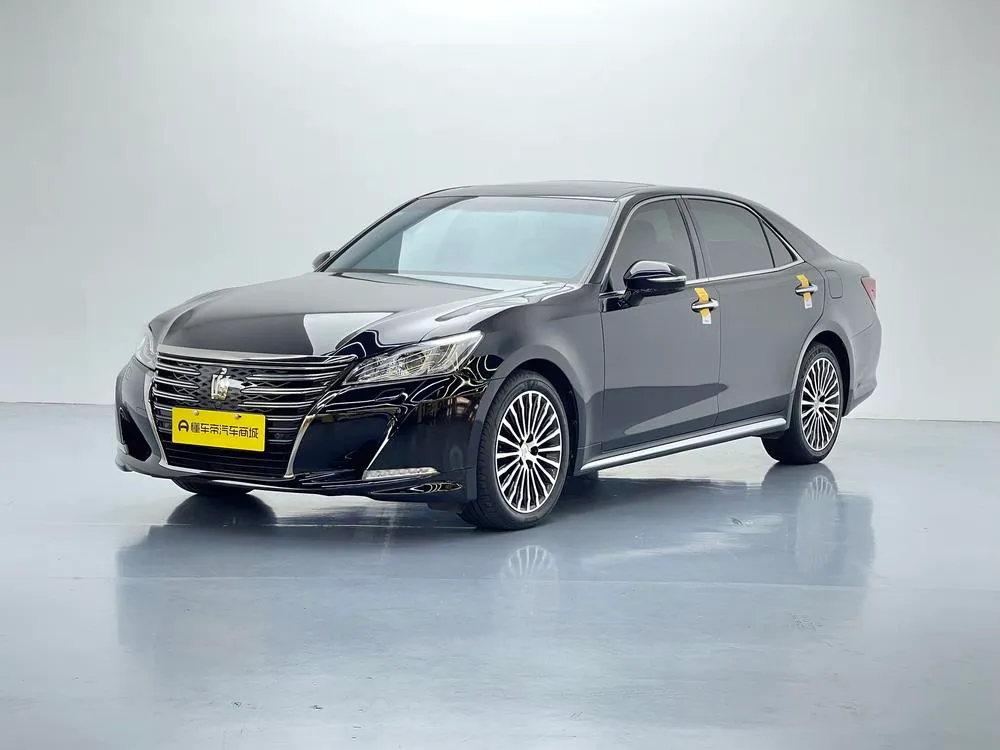 Toyota Crown 2.0T Sport Edition, 2018 — фото 1