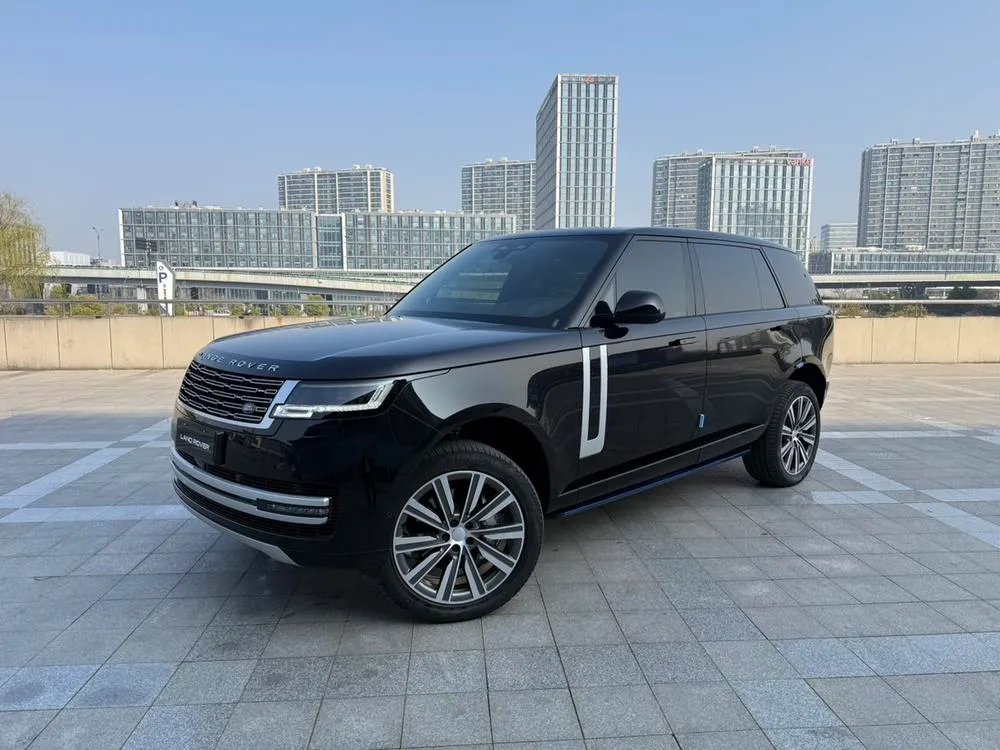 Land Rover Range Rover 3.0 L6 400PS Extended Edition, 2025 — фото 1