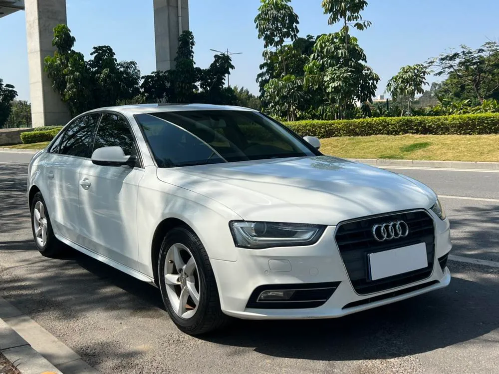 Audi A4L 35 TFSI Auto Standard Version, 2013 — фото 1