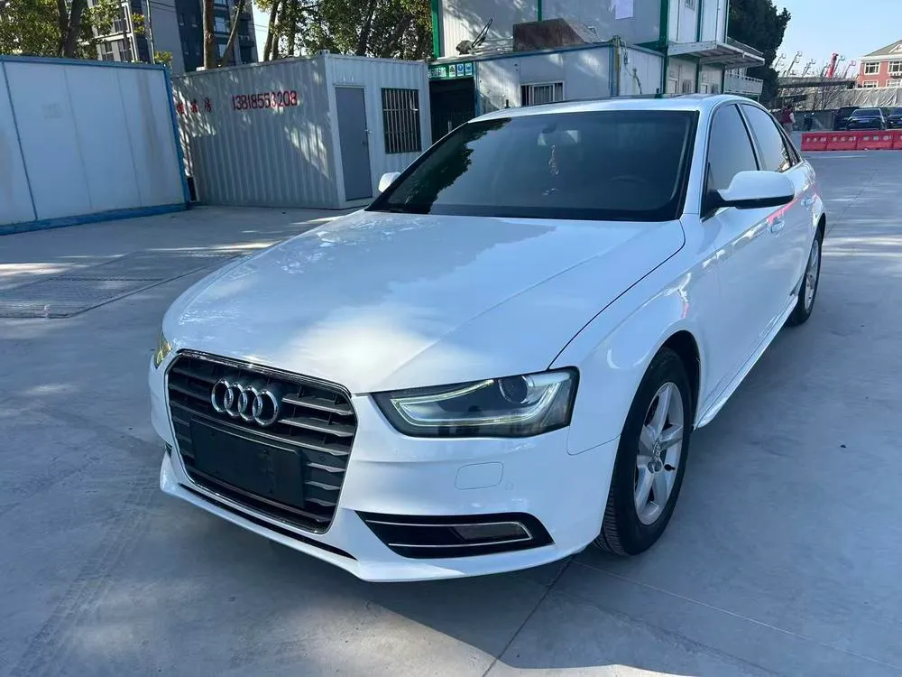 Audi A4L 35 TFSI Auto Standard Version, 2015 — фото 1