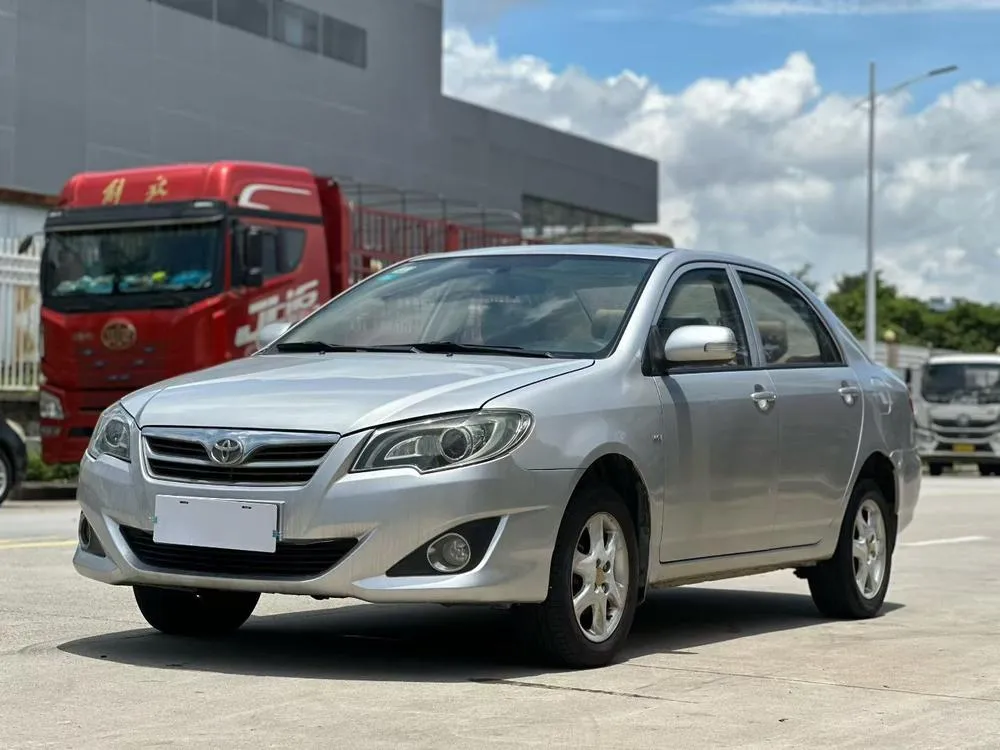 Toyota Corolla EX 1.6L Auto Luxury Edition, 2013 — фото 1