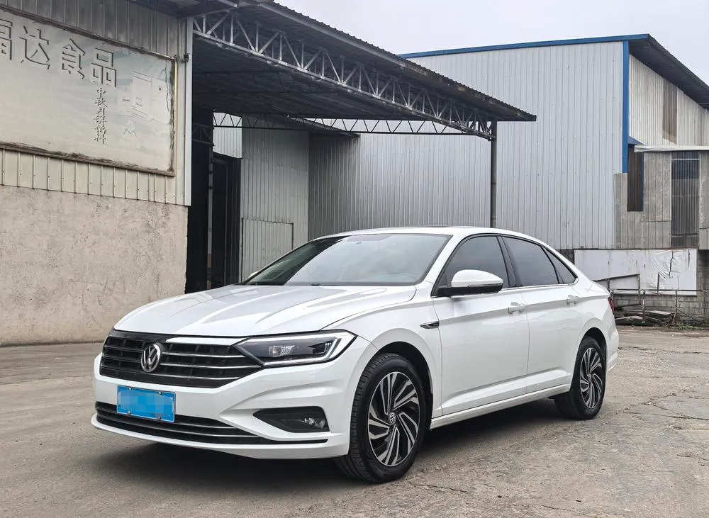 Volkswagen Sagitar, 2021