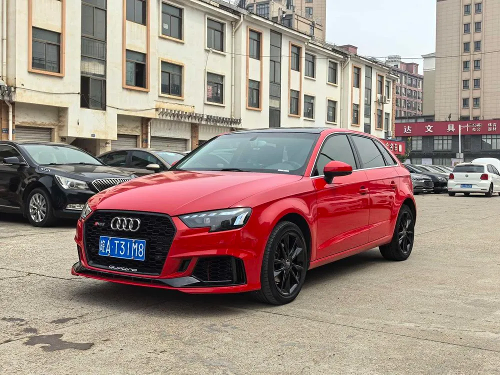 Audi A3 Sportback 35 TFSI Auto Comfort Version, 2014 — фото 1