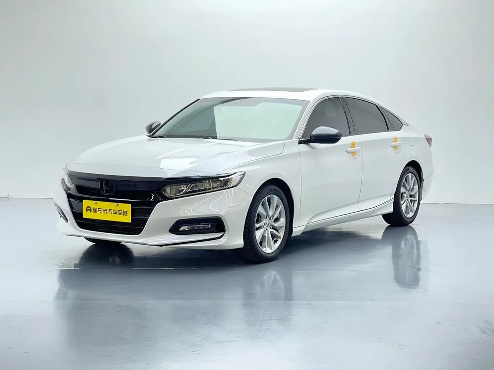 Honda Accord 260TURBO Elite Edition CN6, 2018 — фото 1