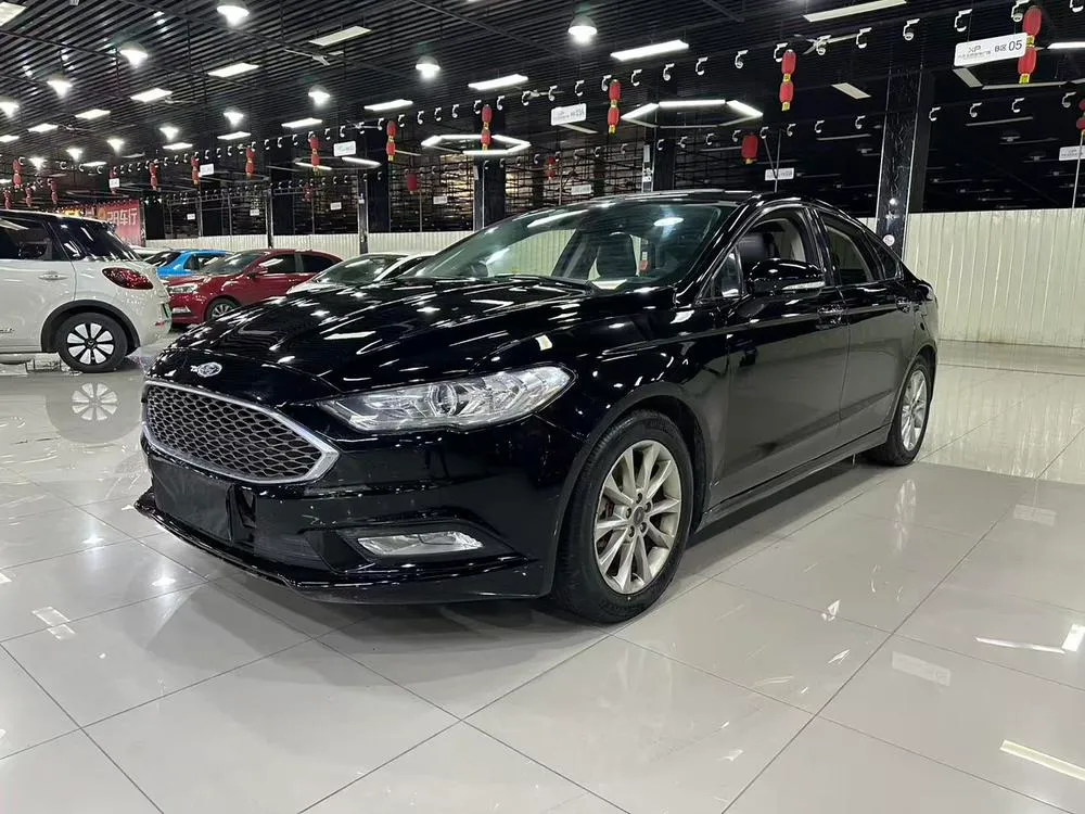 Ford Mondeo Facelift EcoBoost 200 Fashion Version, 2017 — фото 1