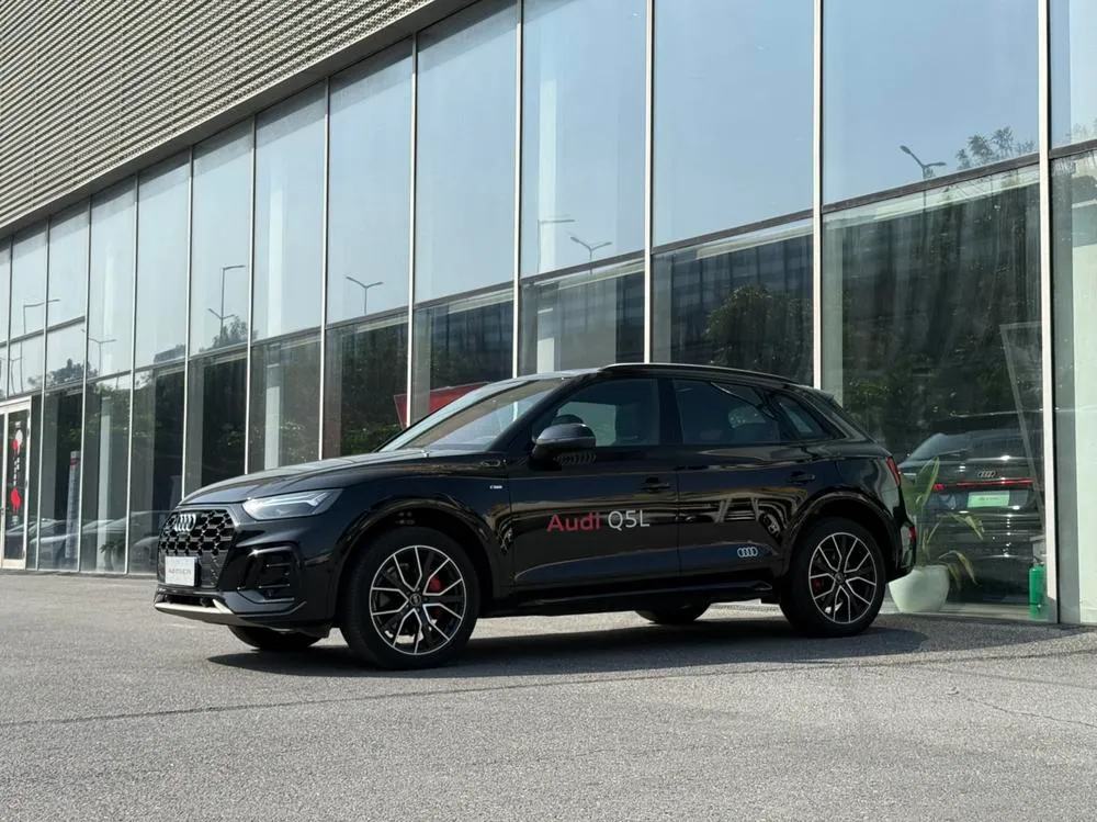 Audi Q5L, 2025