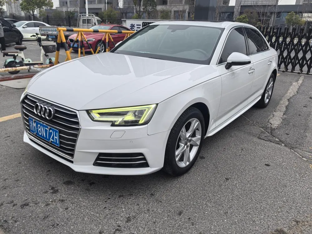 Audi A4L, 2018