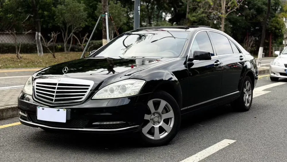 Mercedes-Benz S-Class, 2010