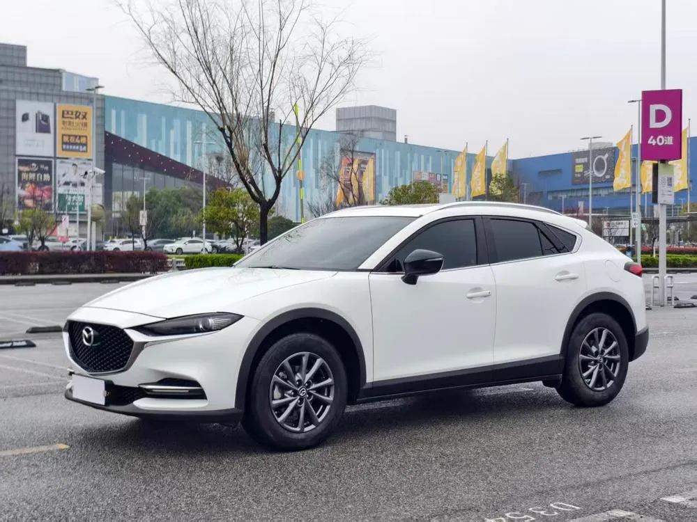 Mazda CX-4, 2021