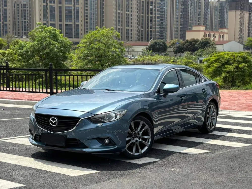 Mazda Atenza 2.5L Blue Supreme Edition, 2015 — фото 1