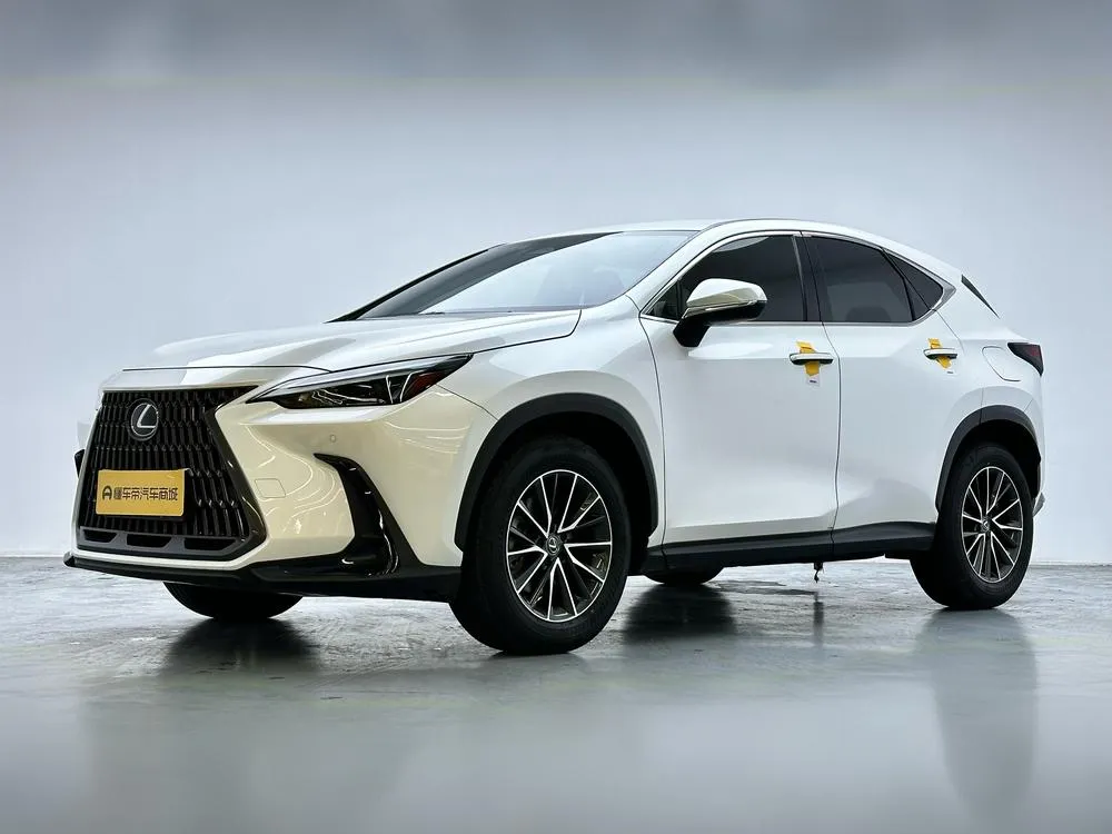 Lexus NX, 2023