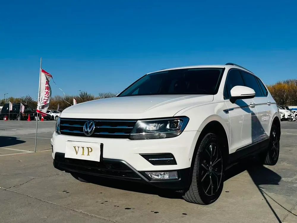 Volkswagen Tiguan L 330TSI Auto 2WD Luxury Edition CN6, 2019 — фото 1