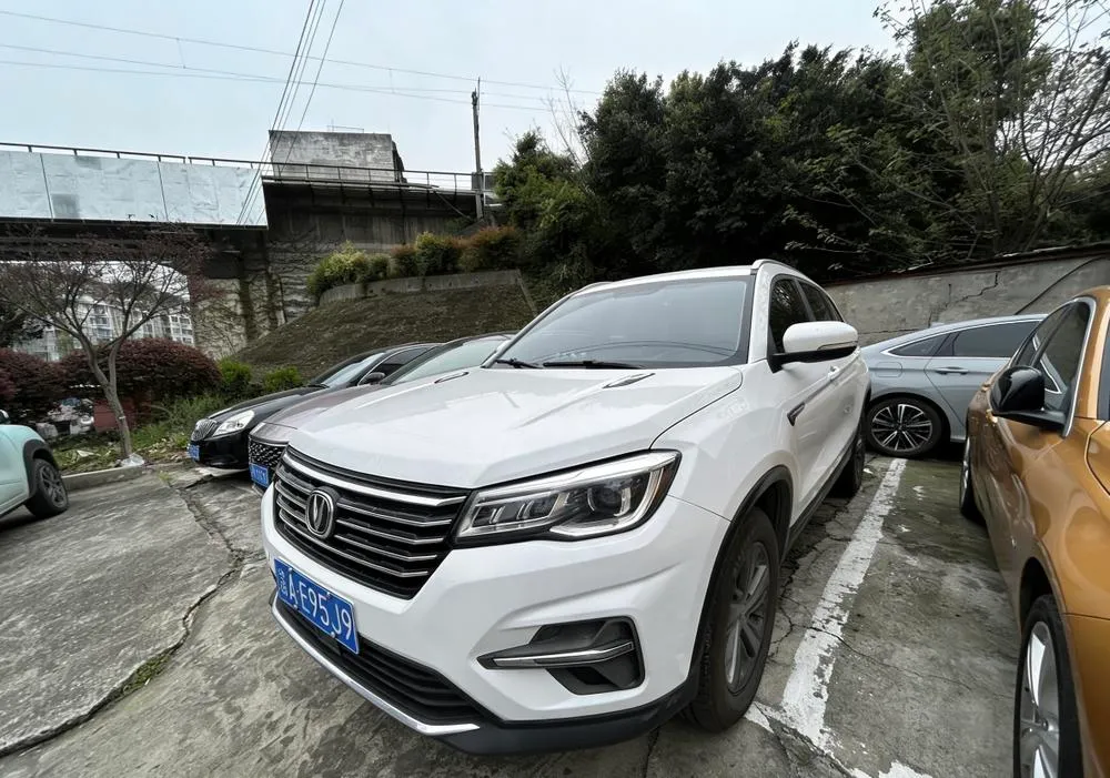 Changan CS75 280T DCT Luxury Version CN6, 2020 — фото 1