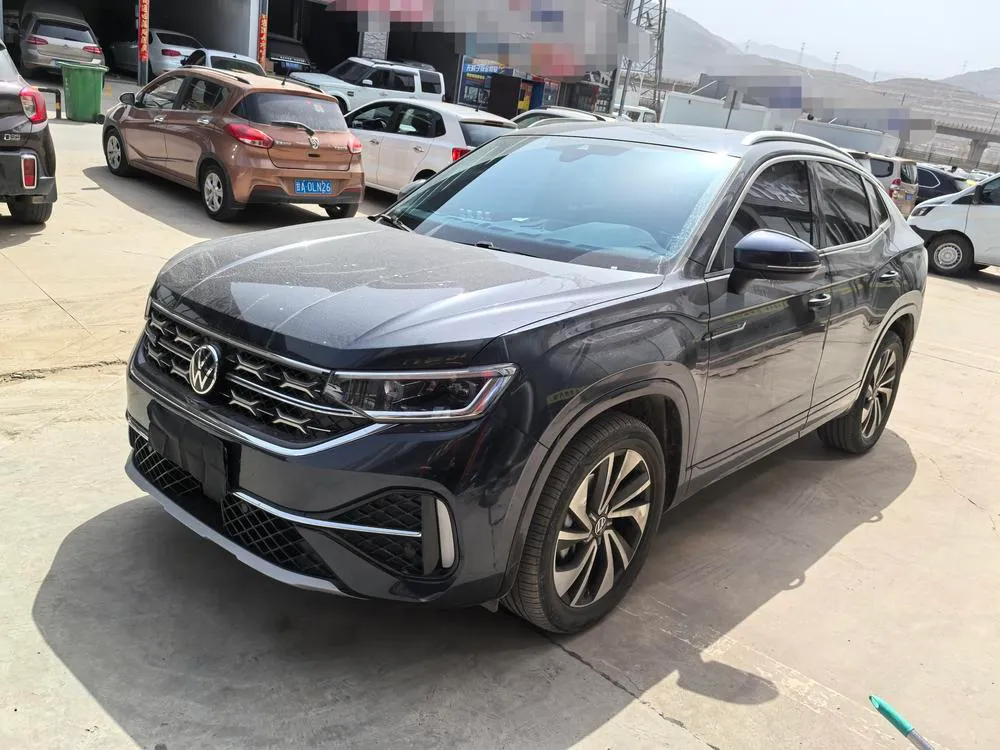 Volkswagen Tayron X 330TSI 2WD Premium Edition, 2023 — фото 1