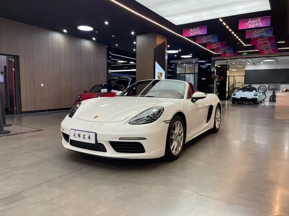 Porsche 718, 2018
