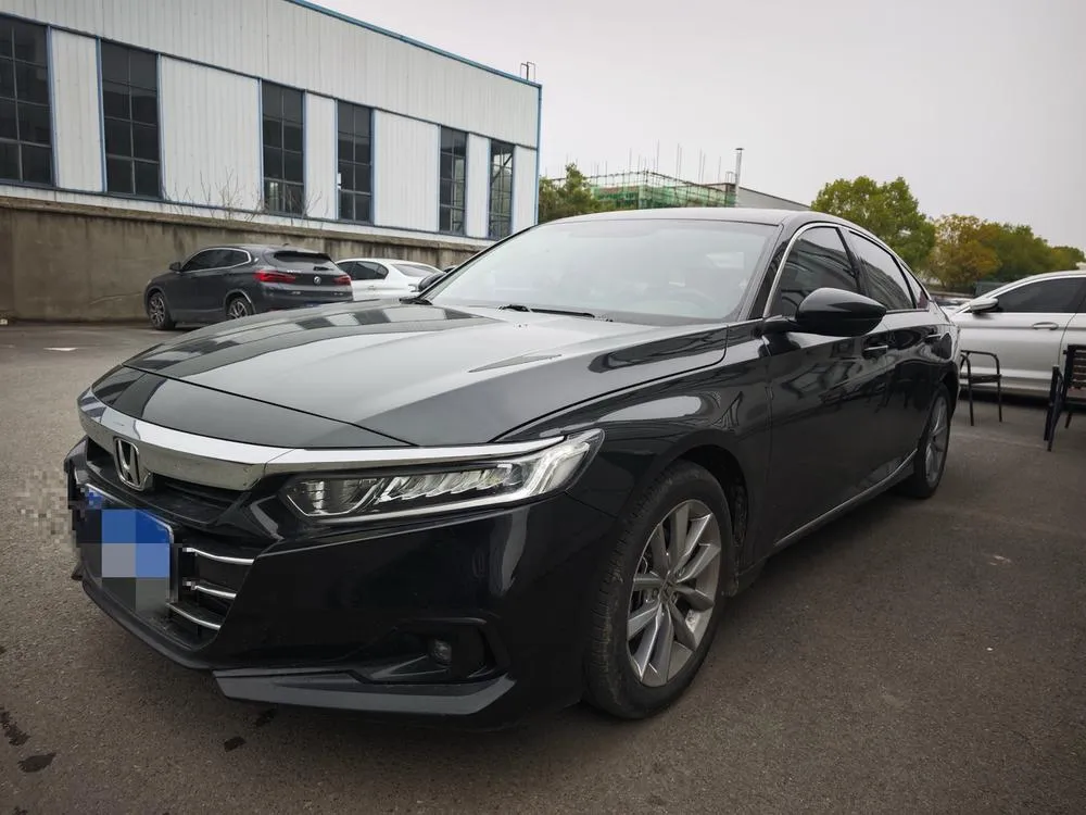 Хонда Accord 260TURBO Luxury Edition, 2022 — фото 1