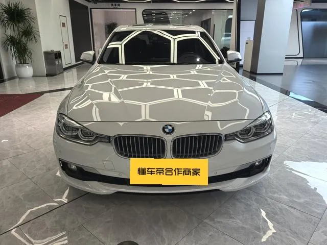 BMW 3-Series, 2018