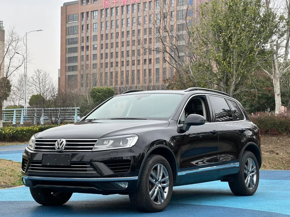 Volkswagen Touareg 3.0TSI Edition, 2017 — фото 1