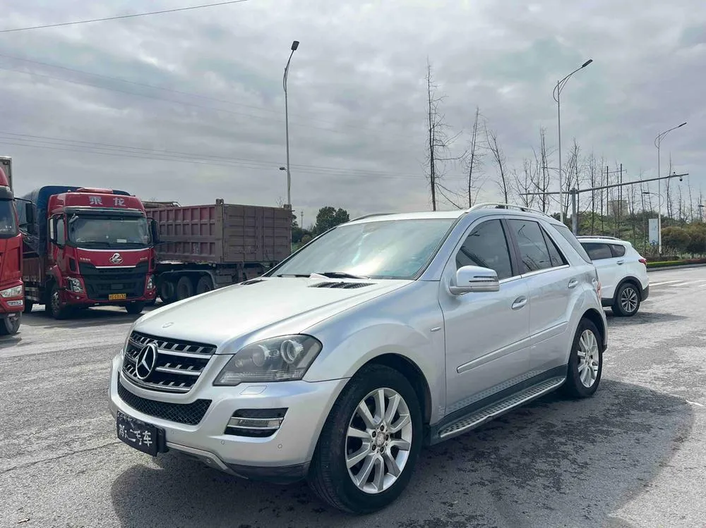 Mercedes-Benz M-Class, 2010