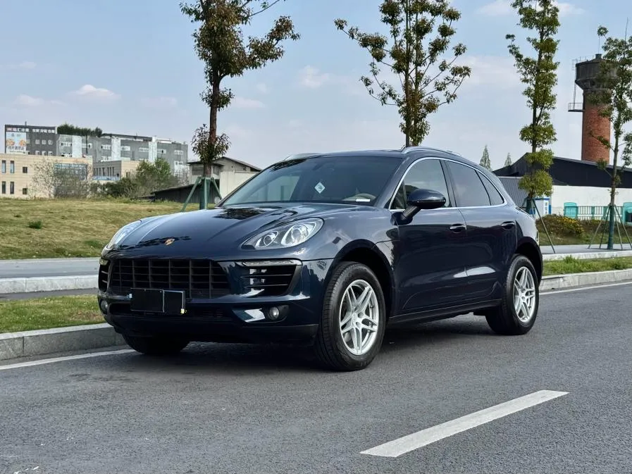 Porsche Macan, 2016