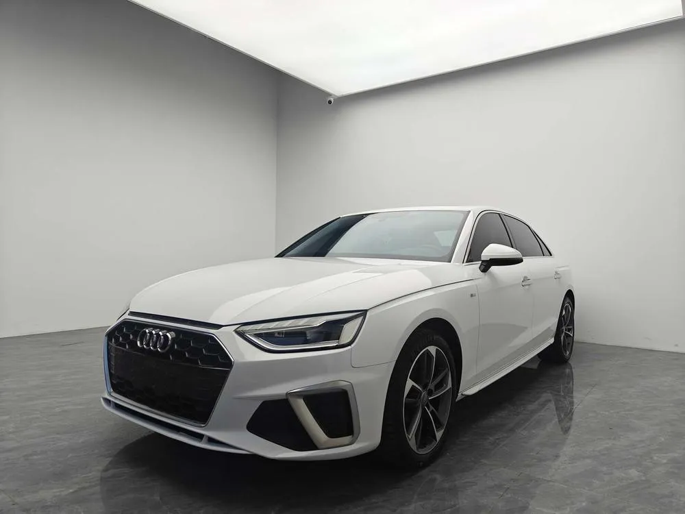 Audi A4L, 2020