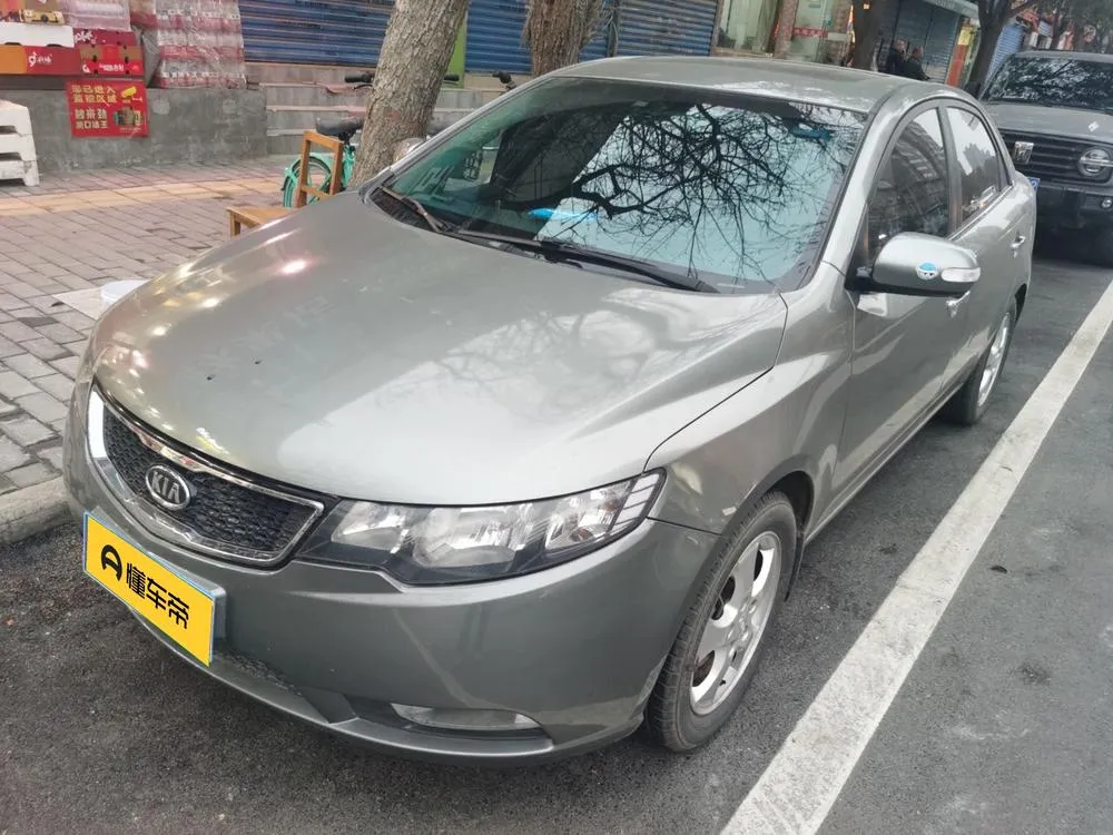 Киа Forte 1.6L MT GL Anniversary Edition, 2012 — фото 1