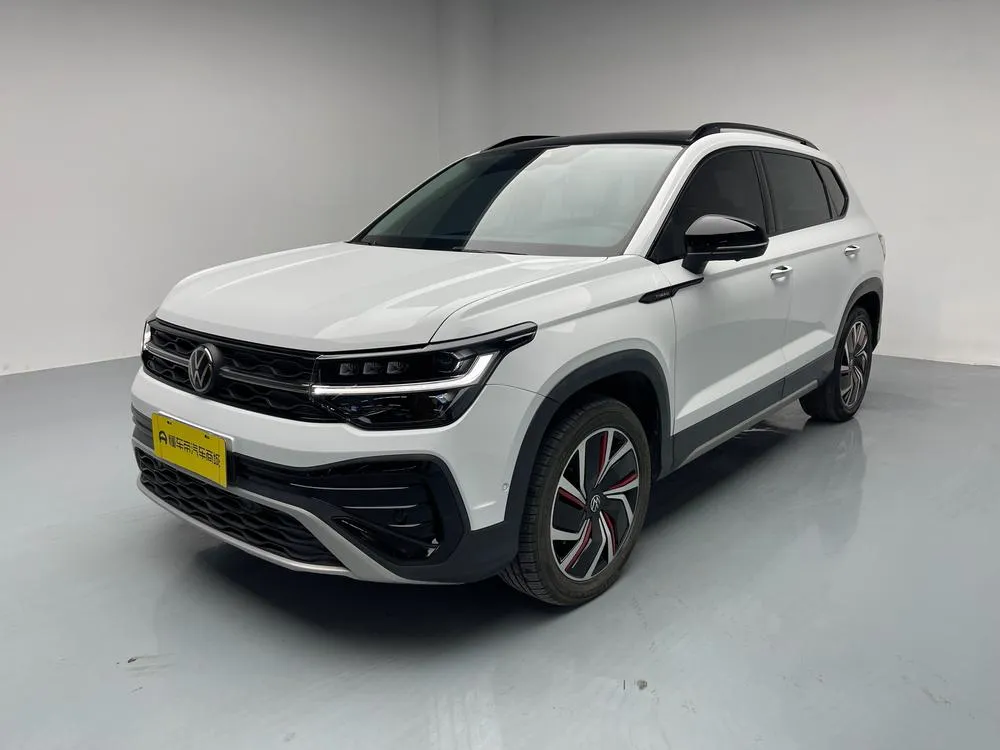 Volkswagen Tharu 300TSI 2WD Premium Edition, 2023 — фото 1