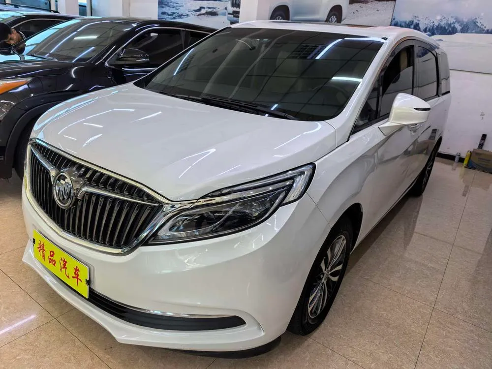 Buick GL8, 2017