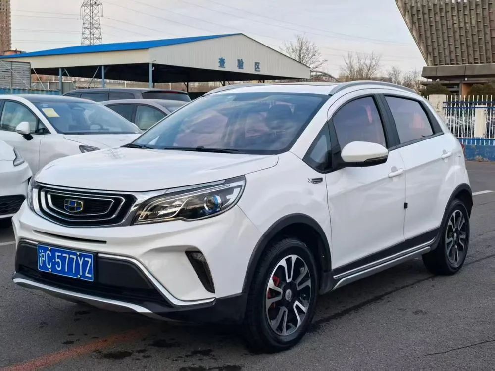 Geely Yuanjing X3 1.5L Manual Premium Version, 2017 — фото 1