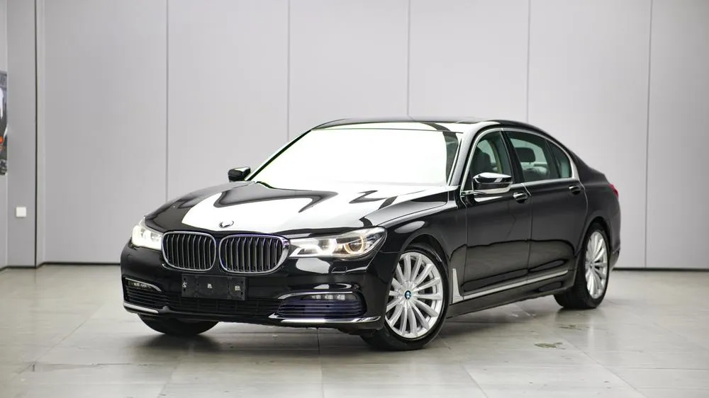 БМВ 7-Series 740Li Leading Version, 2016 — фото 1