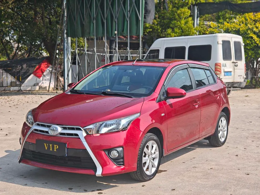Toyota Yaris L, 2015