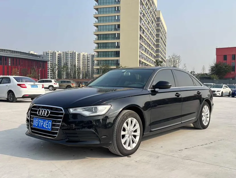 Ауди A6L TFSI Standard Version, 2012 — фото 1