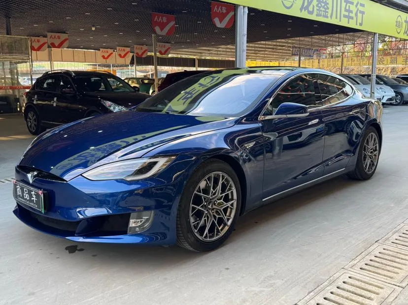 Tesla Model S, 2015