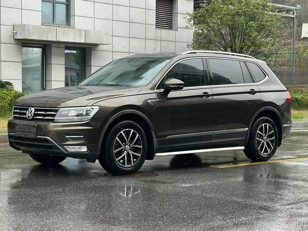 Volkswagen Tiguan L, 2018