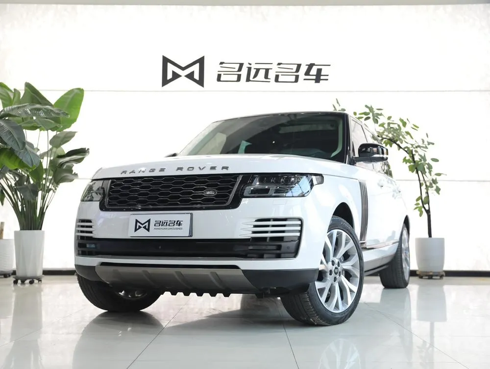 Land Rover Range Rover 3.0 L6 Extended Classic Edition, 2021 — фото 1