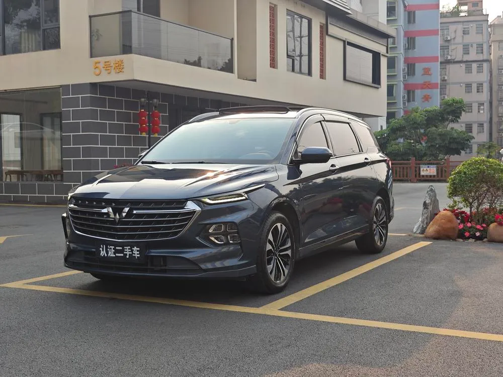Wuling Capgemini Victory 1.5T CVT Flagship Version, 2020 — фото 1