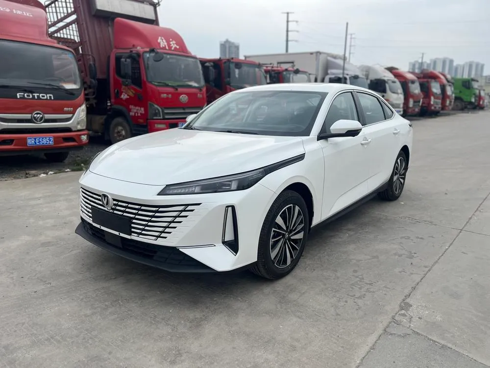 Changan Eado PHEV Blue 145KM Edition, 2025 — фото 1