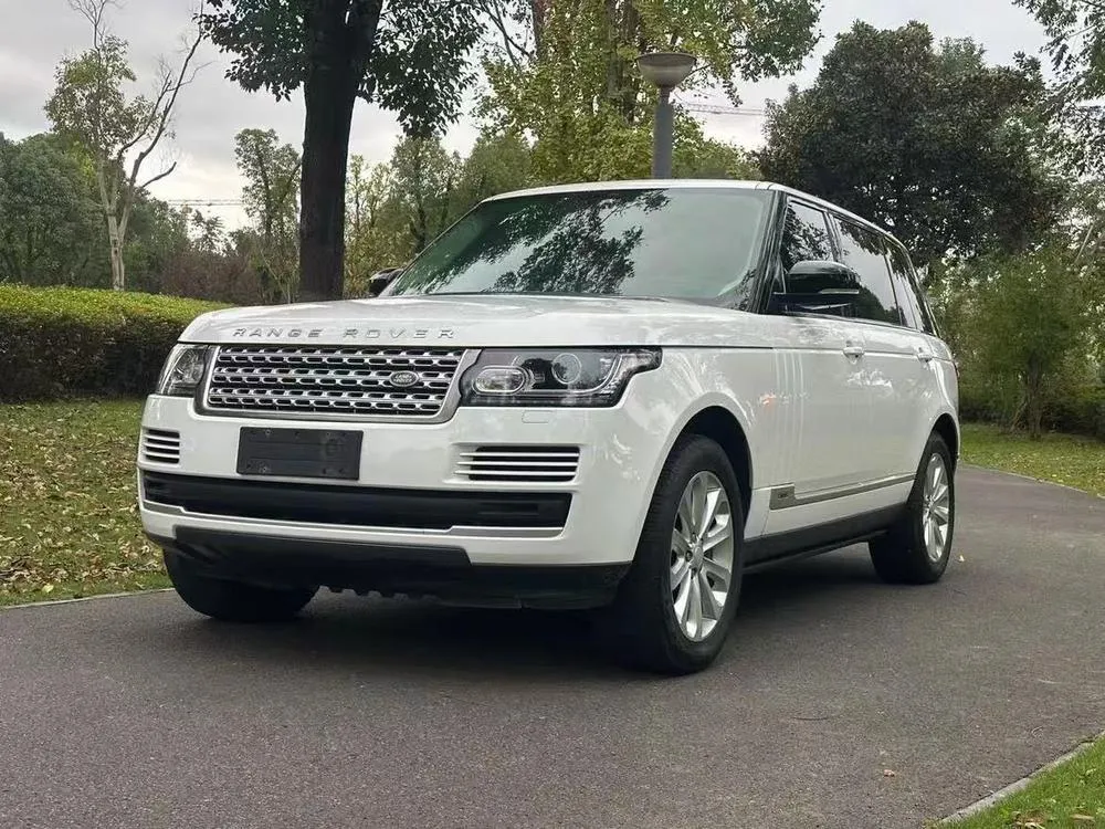 Land Rover Range Rover 3.0 V6 SC Vogue Extended Edition, 2017 — фото 1