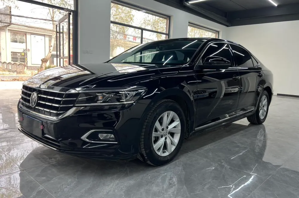 Volkswagen Passat 280TSI Business Edition CN6, 2019 — фото 1