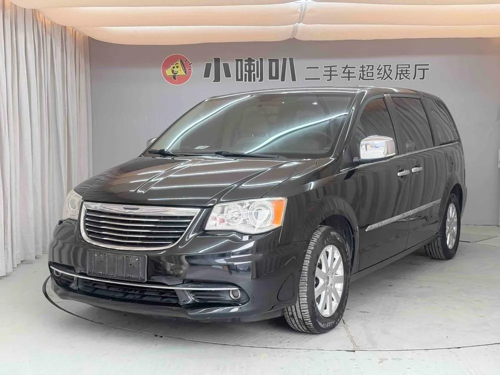 Chrysler Grand Voyager (Import) 3.6L Comfort Edition, 2014 — фото 1