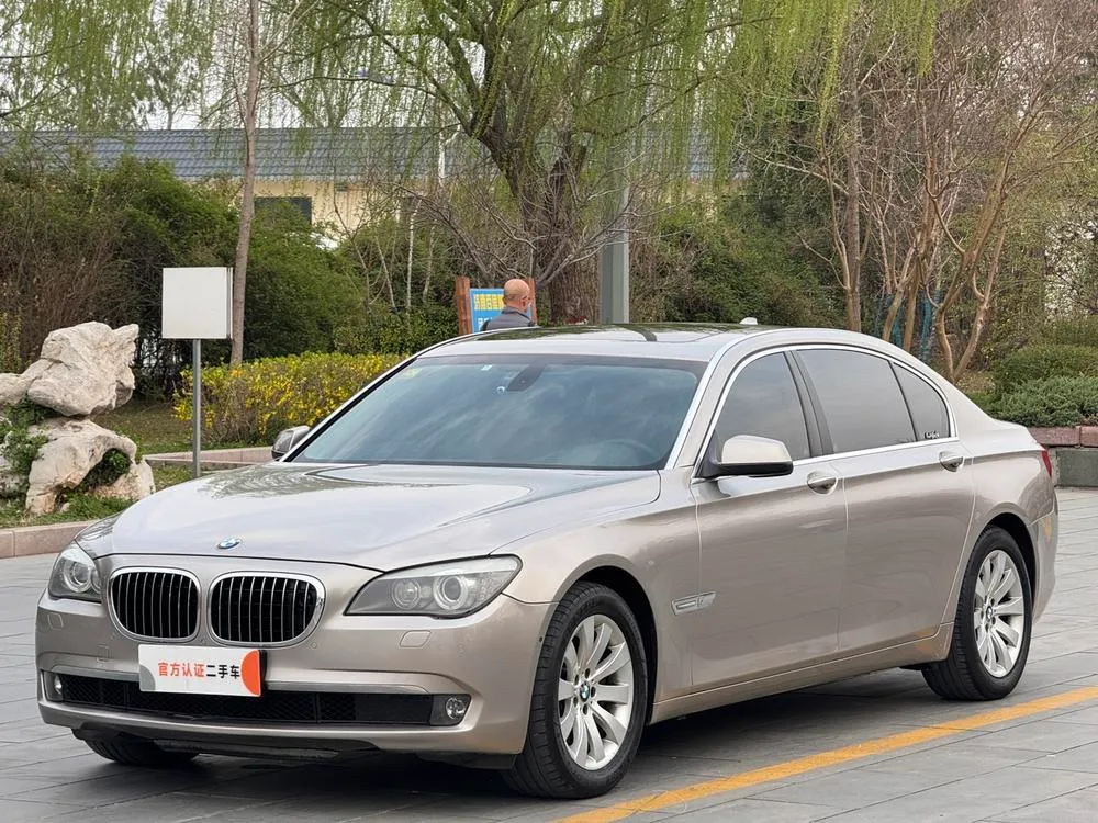 BMW 7-Series 740Li Luxury Version, 2009 — фото 1