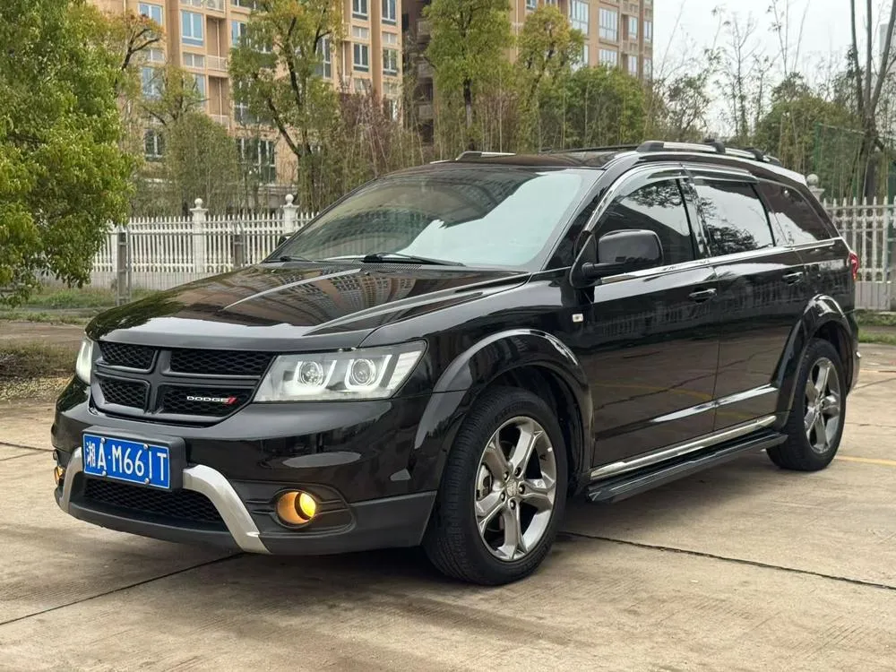 Dodge Journey 2.4L 2WD Wagon Edition, 2016 — фото 1